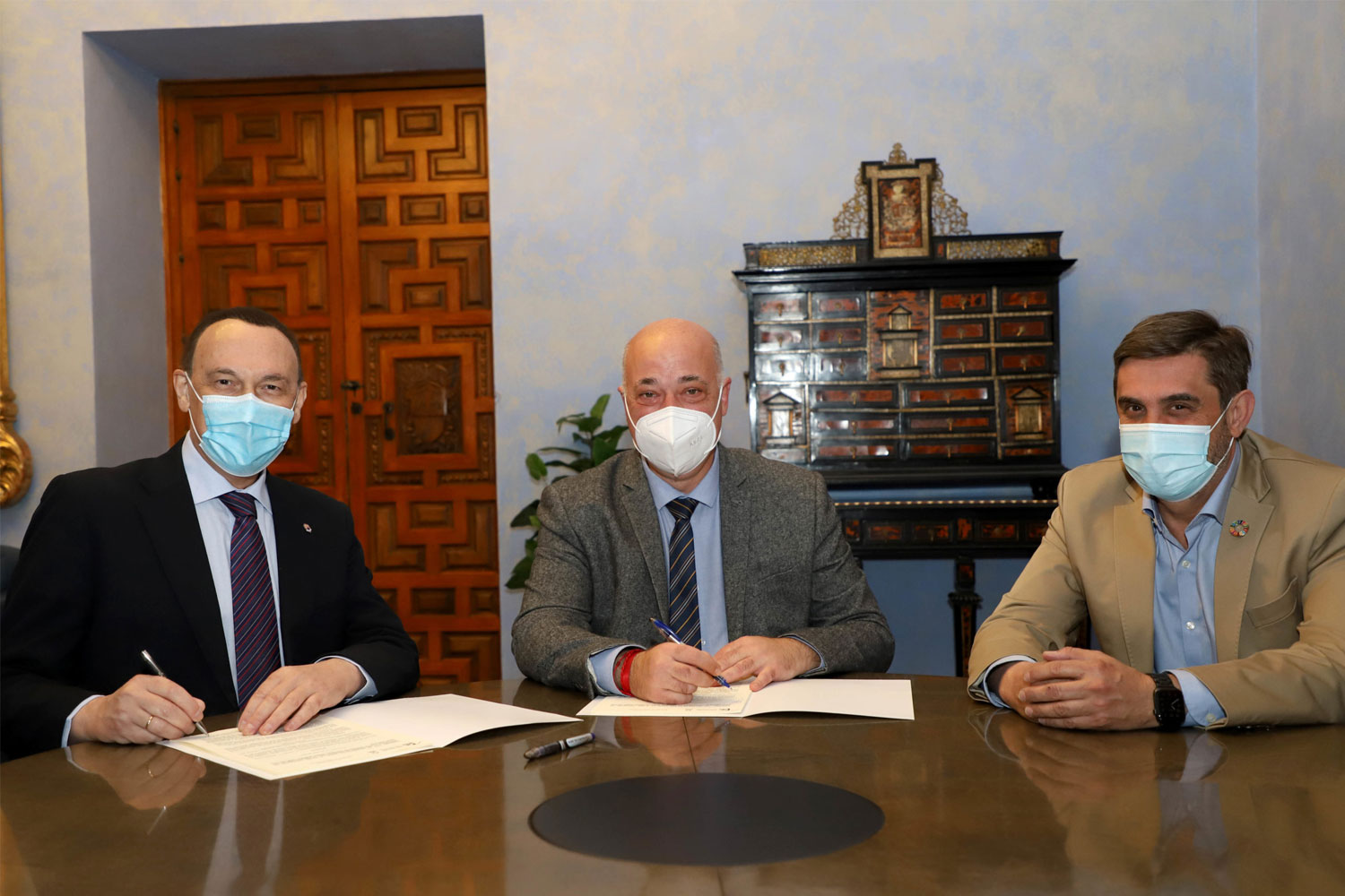 La Diputación de Córdoba y la UCO firman el convenio para financiar actividades de la Cátedra de Memoria Democrática