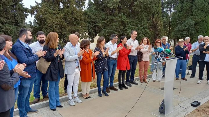 Homenaje del PSOE de Córdoba a las víctimas de la guerra civil y dictadura, imágenes y repercusión